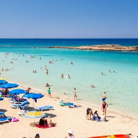 Marina * Πρωταράς